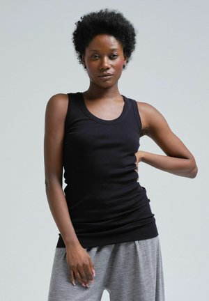 Top - black
