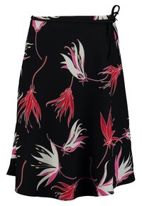 Gonna nera con un design floreale caratterizzato da fiori rossi, rosa e bianchi, cintura regolabile in vita e silhouette fluida. Tessuto morbido.