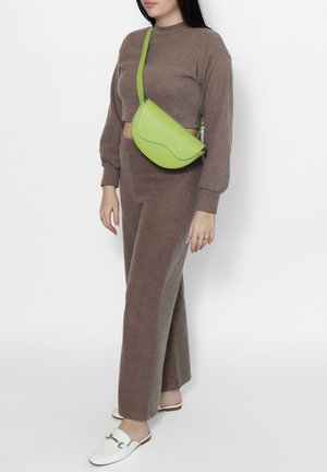 Roberta Rossi, Heuptas - green