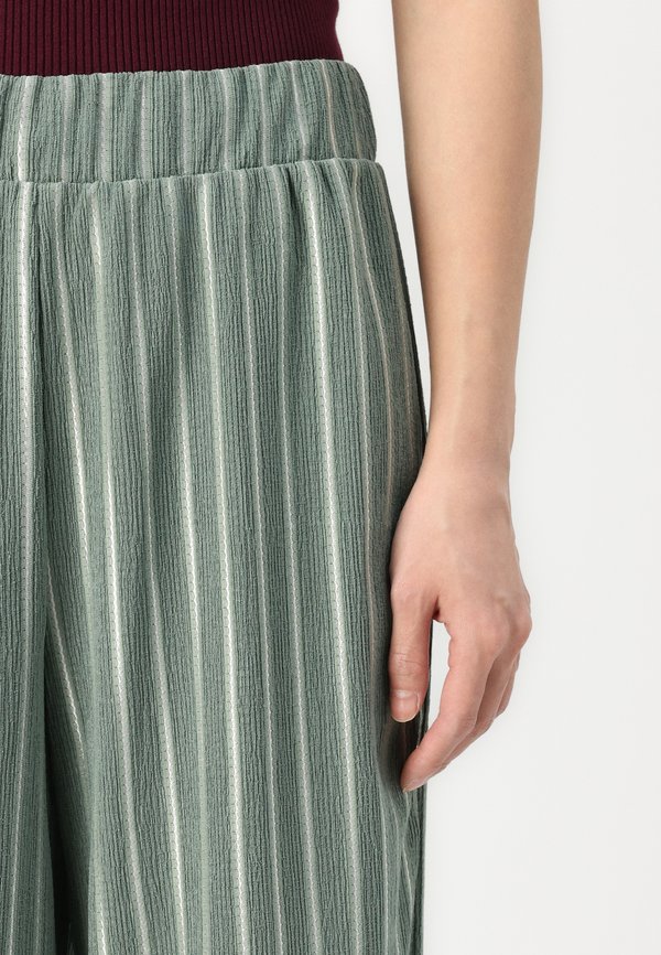 ONLANNY LIFE PANT - Trousers3