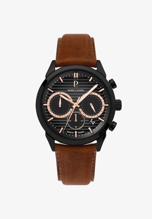 Juodas kronografas su juodu dryžuotu ciferblatu, rožinės aukso akcentais ir rudos odos apyranke. Aptarnauja tris subciferblatus ir datos rodymą.