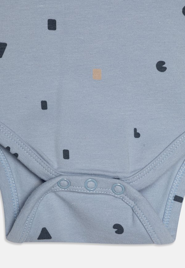 BENEDICTE UNISEX - Body - marmar typography2