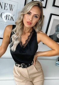Lipsy Bluză - black