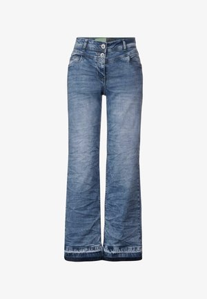 Vaqueros de mezclilla azul de talle alto con pierna ligeramente acampanada, cierre de doble botón y detalles decolorados en la parte delantera y el dobladillo.