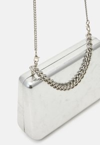 PARFOIS BOX BAG  - Delninukė - silver-coloured