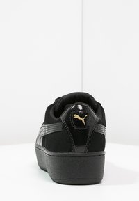 puma vikky platform noir et blanc