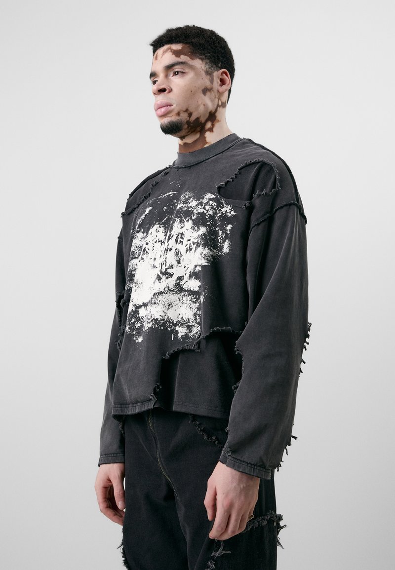 Atelier de roupa - SLUDGE LONGSLEEVE UNISEX - Langarmshirt - black, Vergrößern