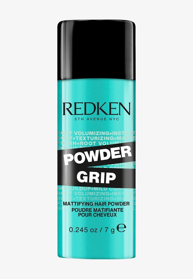Redken Powder Grip Haarpuder in einer türkisfarbenen Flasche mit schwarzem Deckel. Kennzeichnet sich durch kräftige weiße und schwarze Etiketten mit Produktdetails. 0,245 oz.