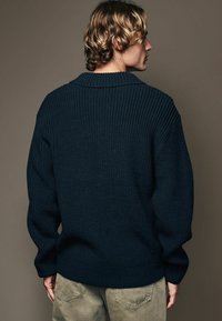 Next LONG SLEEVE - REGULAR FIT - Vest - black