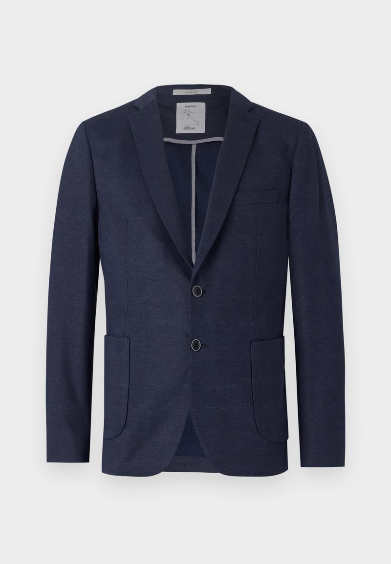 Blazer bleu marine en tissu texturé, à boutonnage simple, avec deux poches avant et deux boutons. Étiquette notable à l'intérieur du col.