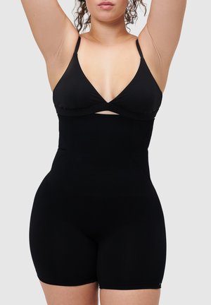 RAYAA SEAMLESS  HIGH WAISTED  - Short - schwarz