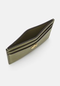 COACH ESSENTIAL CARD CASE - Portefeuille - moss