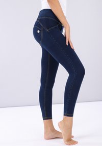 Freddy WR.UP - JEGGINGS PUSH UP - Jeggings - denim scuro con cuciture gialle