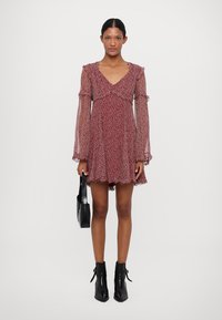 WEEKEND MaxMara CARDATO - Dnevna haljina - ciliegia