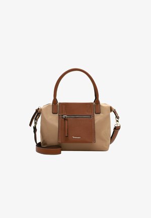 Borsa beige con accessori in pelle marrone, dotata di due manici superiori, una tracolla rimovibile e una tasca con zip frontale.