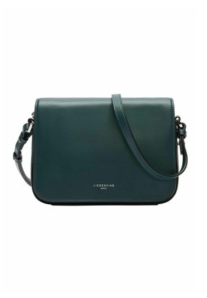 Türkisfarbene Leder-Crossbody-Tasche mit Klappenverschluss, verstellbarem Trageriemen und silbernem Logodetail. Glatte Textur mit klaren Linien.