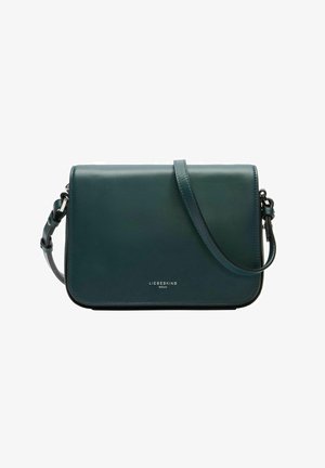 Borsa a tracolla in pelle verde acqua con chiusura a pattina, cinturino regolabile e dettaglio del logo in argento. Texture liscia con linee pulite.