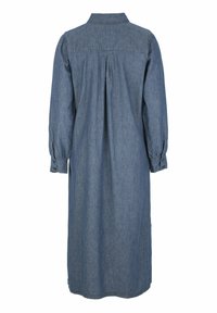 Farkku mekko pitkillä hihoilla, kauluksella ja takapleatilla. Varustettu napillisilla hihansuilla ja keskipitkällä leikkauksella keskisinisessä kankaassa.