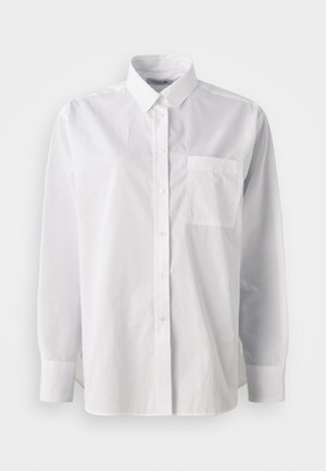 Camicia bianca con bottoni, in cotone, maniche lunghe, colletto classico, taschino singolo sul petto, orlo dritto, texture minimale, senza motivi.