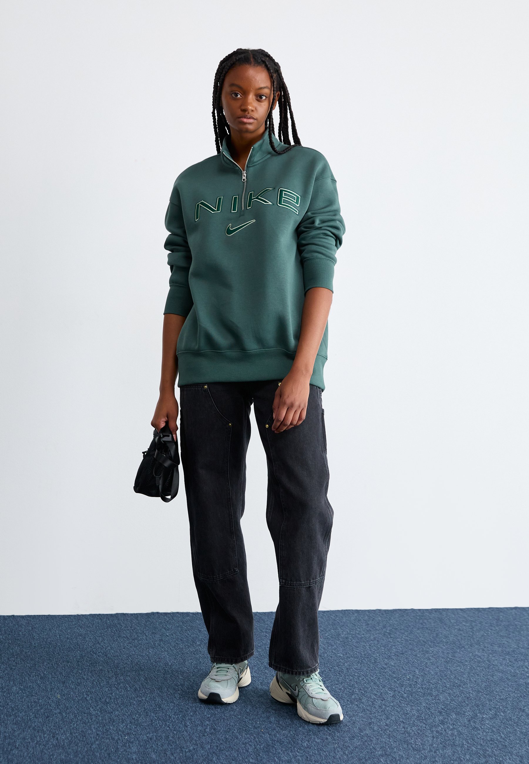 nike jade green hoodie