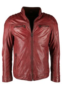Rote Lederjacke mit Reißverschluss, zwei vorderen Reißverschluss-Taschen, strukturiertem Finish und gesteppte Akzente an den Schultern.