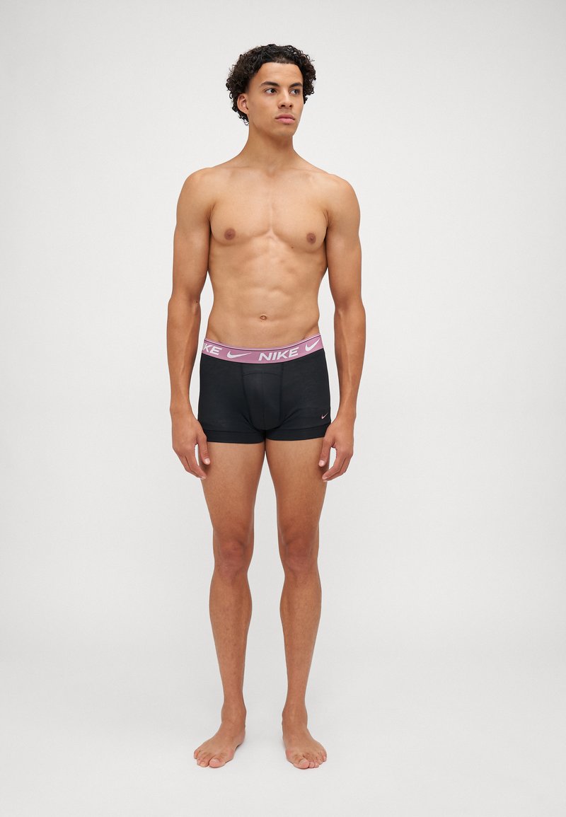 Nike Underwear TRUNK 3 PACK - Boxer aderenti - black/oil green/plum dust/light silver