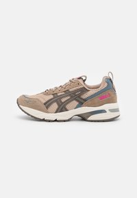 ASICS SportStyle GEL-1090V2 - Sneakers laag - simply taupe/dark taupe