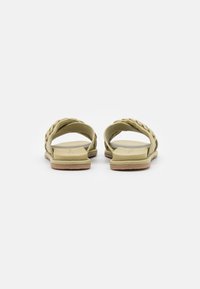 Tamaris Mules - light olive