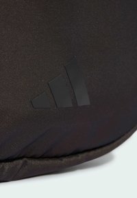 adidas Performance Bandolera - black   earth strata