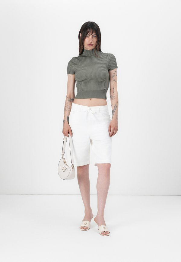 JAYLA MOCK NECK  - Jumper2