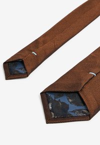 Next SET REGULAR - Taskuliina - rust brown navy blue floral