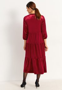 Cellbes of Sweden WITH FRILL - Jerseyjurk - dark red