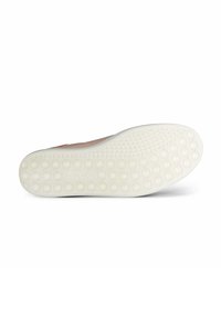 Thumbnail Image 4