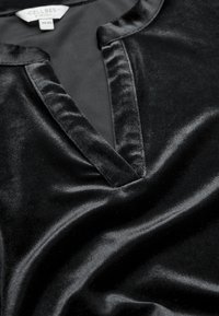 Cellbes of Sweden WITH FRILL - Trikoomekko - black