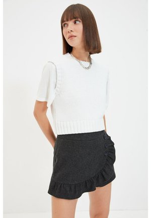 Shorts - grey