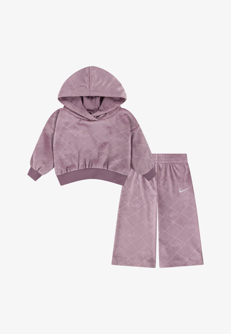 Nike Sportswear COZY MONOGRAM SET - Tepláková souprava - plum dust