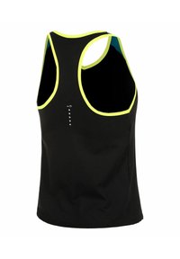 Canotta sportiva nera con ampie aperture per le braccia, accenti giallo brillante e design a racerback. Tessuto liscio con dettagli riflettenti sottili.