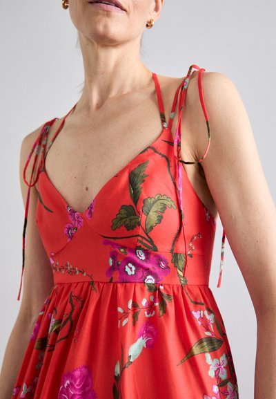 Erdem STRAPLESS LONG TIERED DRESS WITH TIES - Rochie maxi - poppy
