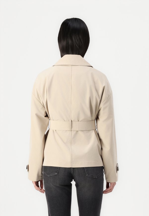 JDYCAMILLA SHORT BELT JACKET  - Summer jacket - doeskin3