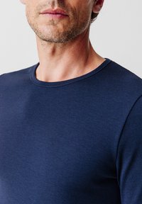 Damart COL ROND CLASSIQUE - Maglietta intima - marine foncé