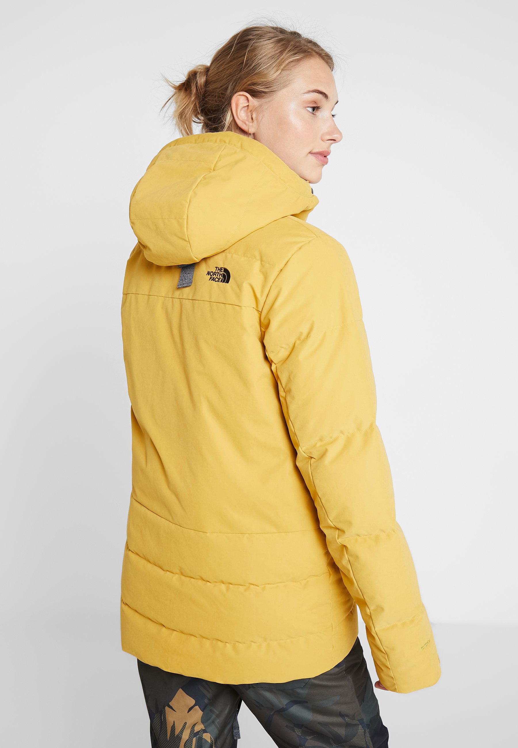 The North Face PALLIE JACKET Skijakke golden spicegul The North Face PALLIE JACKET Skijakke golden spicegul