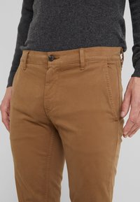 BOSS Chinos - cognac