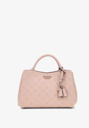 Borsa a mano rosa pallido, con texture e motivo logo impresso. Presenta due manici e un charm decorativo con mini etichette. Accentata con hardware dorato.