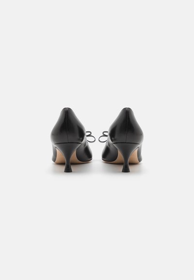Casadei SCARLET JULIET MINORCA CHAIN - Pantofi clasici cu toc - black