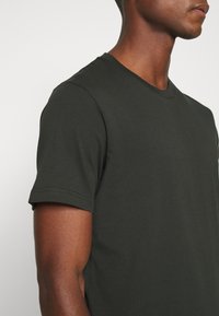 ARKET MALTE - T-shirt estampada - green dark