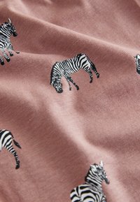 Next SET - Nattøj sæt - mauve purple zebra