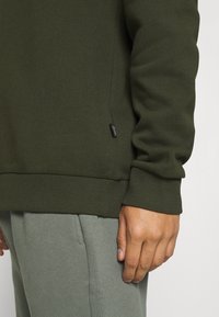 Only & Sons CERES LIFE CREW NECK - Sudadera - forest night