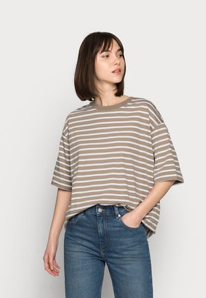 Jednoduché triko - mole stripe