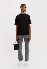Armani Exchange T-shirt basic - black