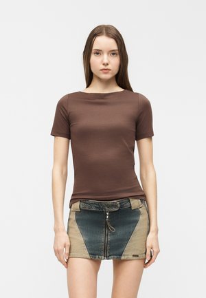 Vero Moda VMPANDA - Basic póló - chocolate martini